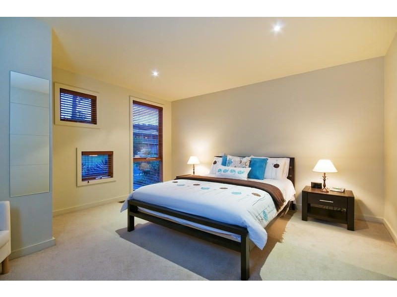 24 You Yangs Avenue, Dromana VIC 3936