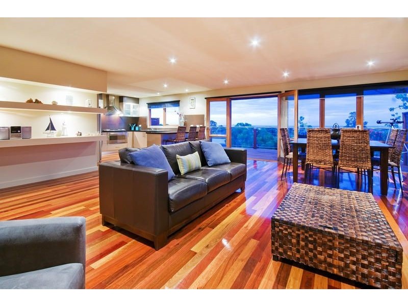 24 You Yangs Avenue, Dromana VIC 3936