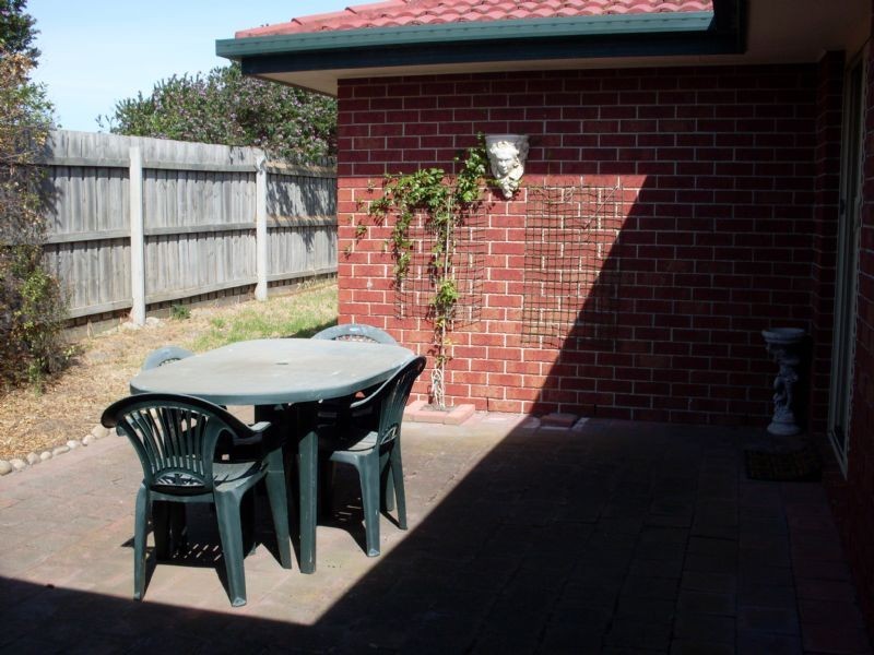 5 Seascape Place, Safety Beach VIC 3936