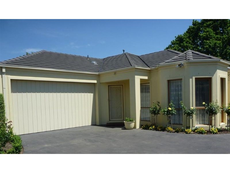 3/2 Joan Avenue, Dromana VIC 3936