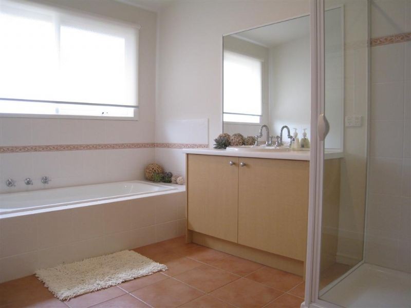 26 Lake View Drive, Safety Beach VIC 3936