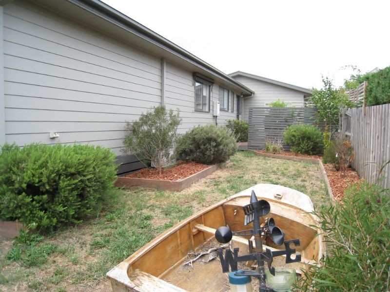 26 Lake View Drive, Safety Beach VIC 3936