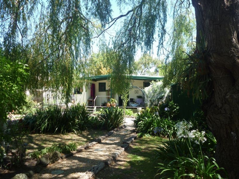 127 Rainier Avenue, Dromana VIC 3936