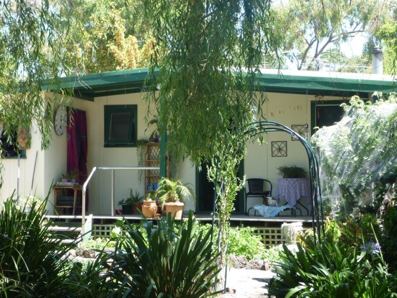 127 Rainier Avenue, Dromana VIC 3936