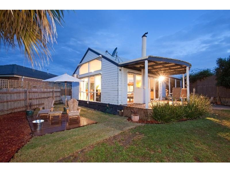 34 Country Club Drive, Safety Beach VIC 3936
