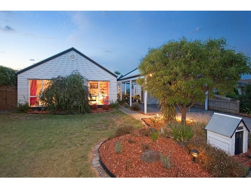 34 Country Club Drive, Safety Beach VIC 3936