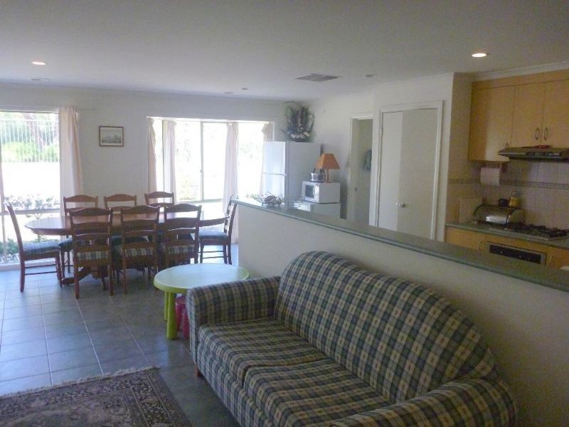 9 Como Court, Dromana VIC 3936