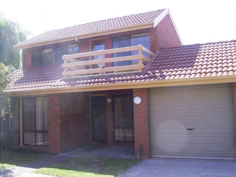 2/54 Kangerong Avenue, Dromana VIC 3936