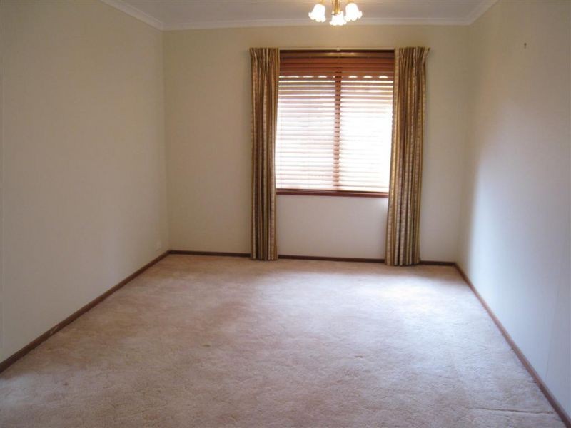 64 Rainier Avenue, Dromana VIC 3936