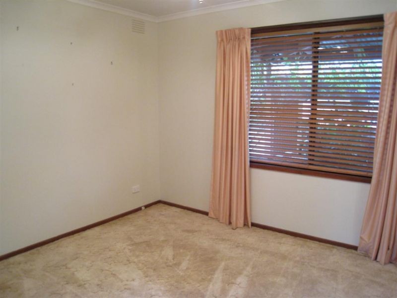 64 Rainier Avenue, Dromana VIC 3936