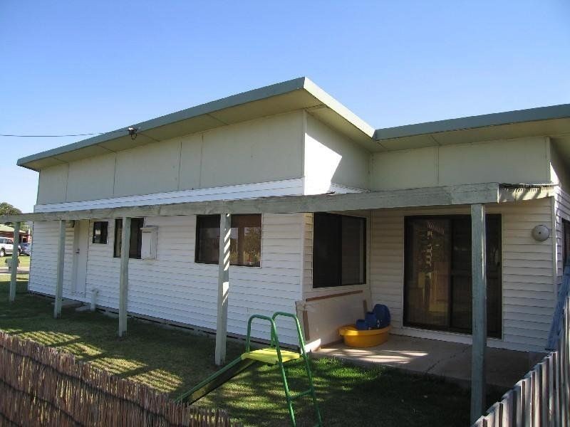 47 Dromana Parade, Safety Beach VIC 3936