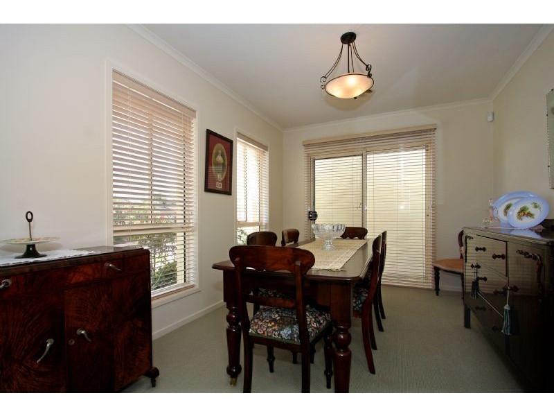 34 Victoria Street, Safety Beach VIC 3936