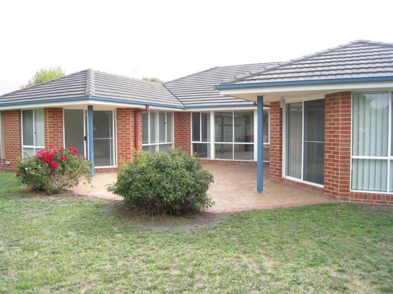 50 Seaview Avenue, Safety Beach VIC 3936