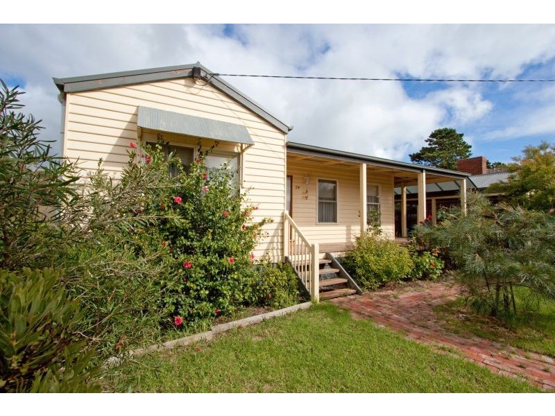 24 Coveside Avenue, Safety Beach VIC 3936
