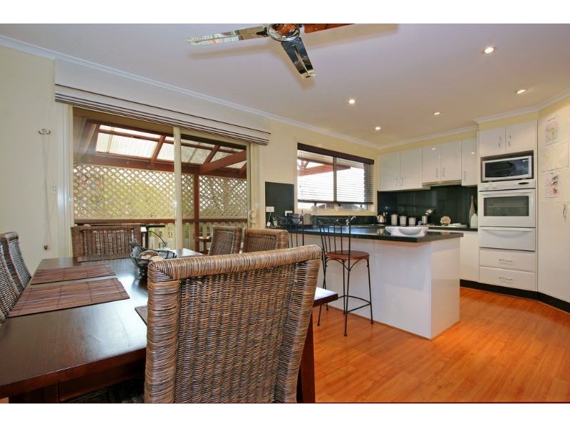 62 Barragowa Drive, Rosebud West VIC 3940