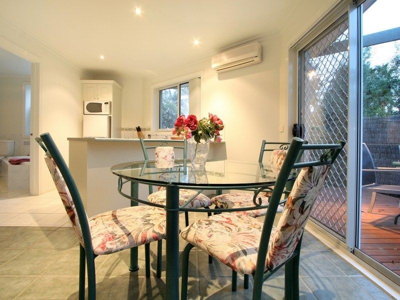 16 Valley Court, Safety Beach VIC 3936