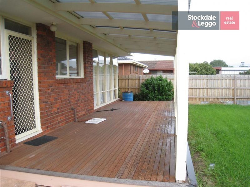 4 Rosalie Avenue, Dromana VIC 3936