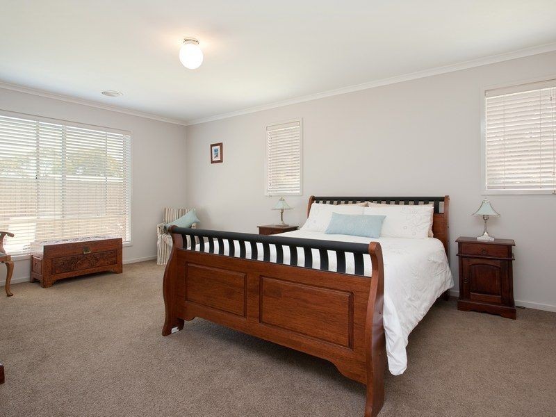 4 The Righi, Dromana VIC 3936