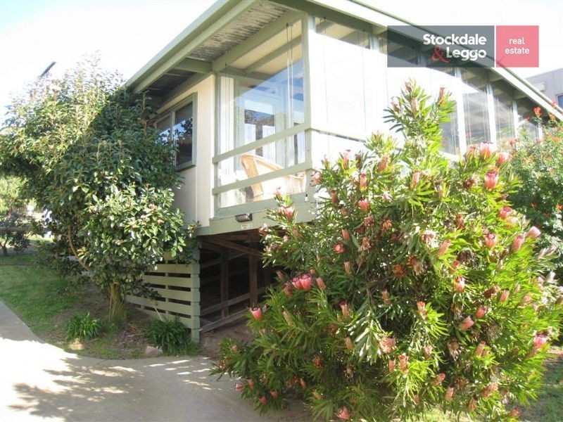 4 Ocean Street, Dromana VIC 3936