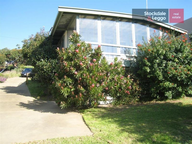 4 Ocean Street, Dromana VIC 3936