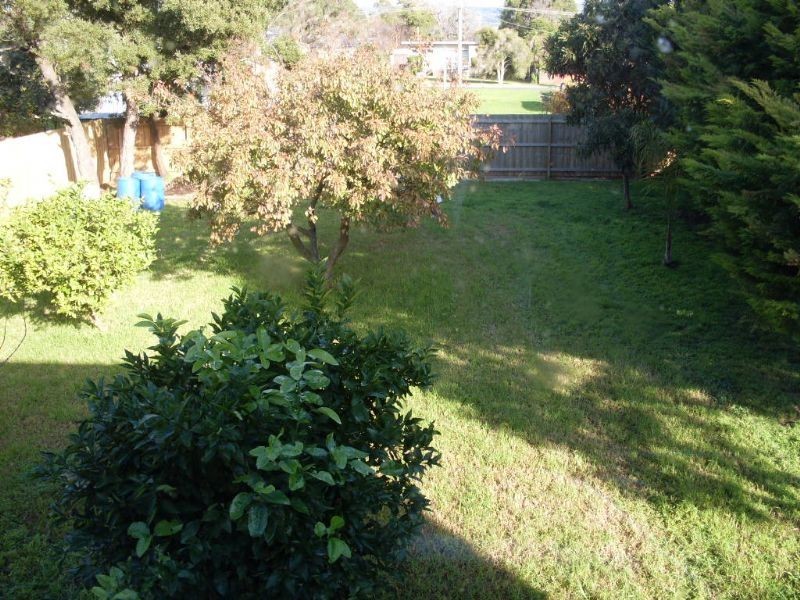 14 Iluka Street, Safety Beach VIC 3936