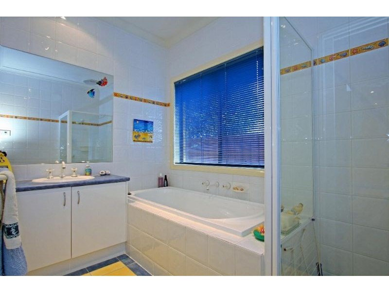 41 Country Club Drive, Safety Beach VIC 3936