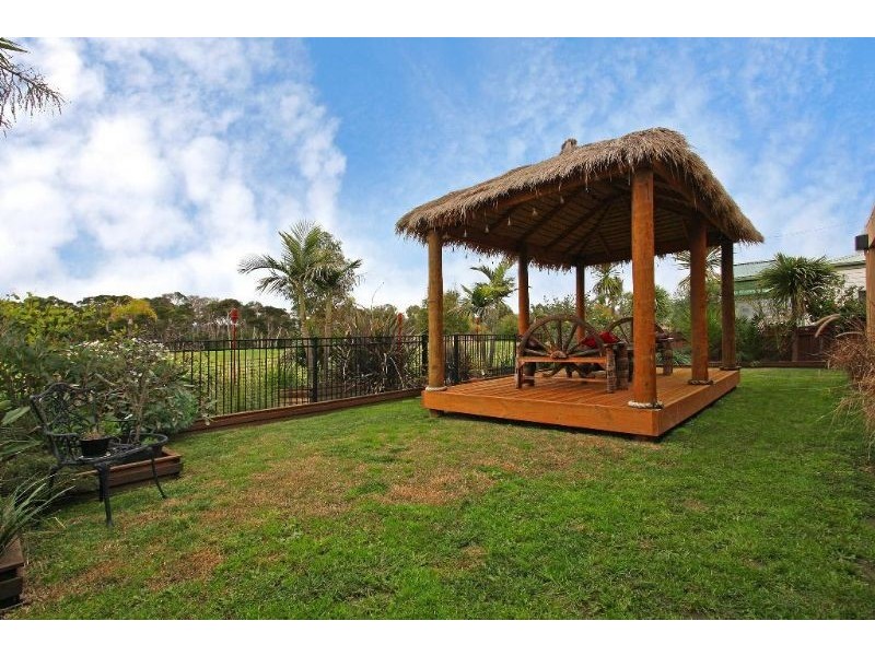 41 Country Club Drive, Safety Beach VIC 3936