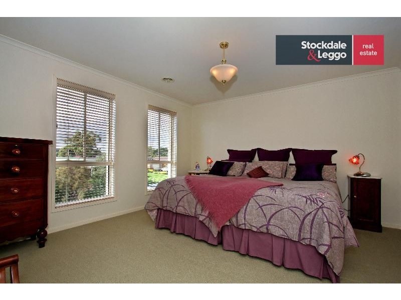 34 Victoria Street, Safety Beach VIC 3936