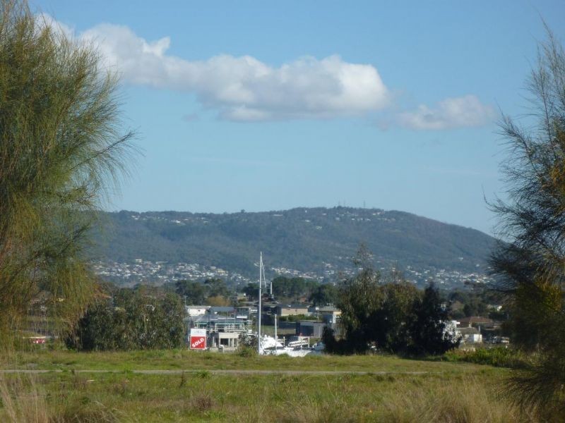 8 Deck Terrace, Safety Beach VIC 3936