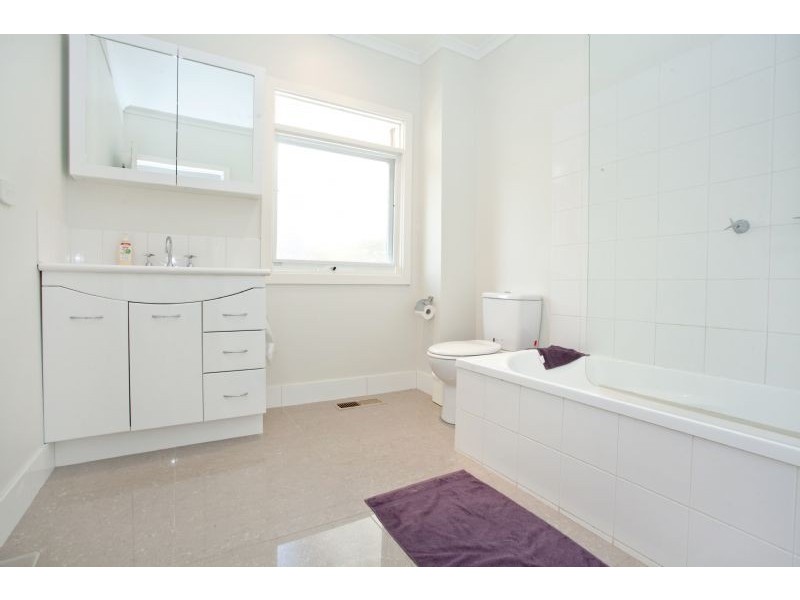 3 Iris Street, Dromana VIC 3936
