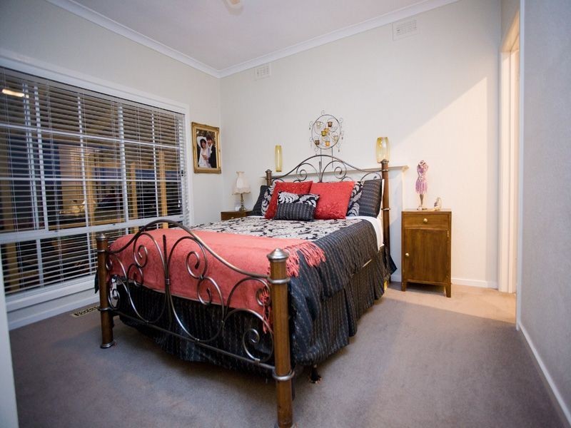 31 Heales Street, Dromana VIC 3936