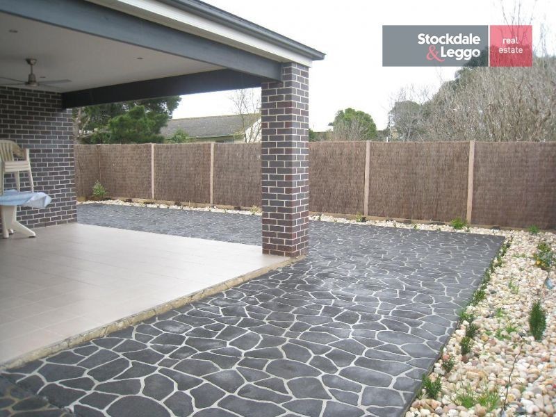 6 Mariner Place, Safety Beach VIC 3936