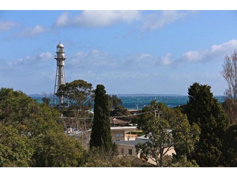 16 Burrell Street, Mccrae VIC 3938