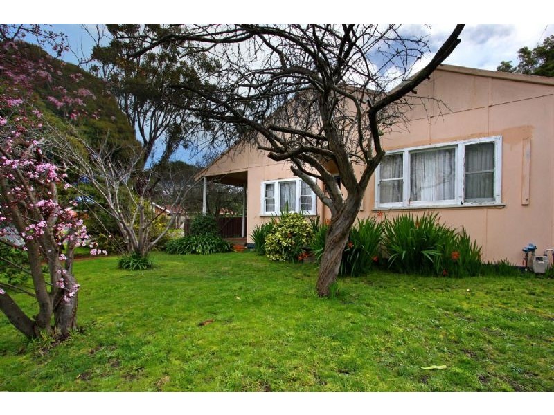 16 Charles Street, Dromana VIC 3936
