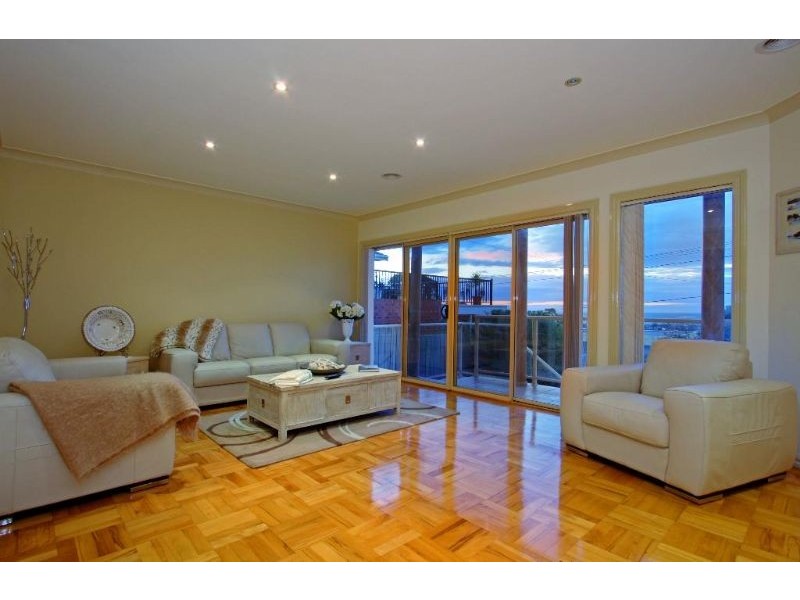 17 Devon Street, Dromana VIC 3936