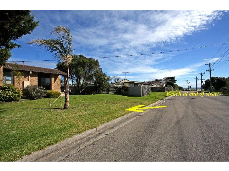 2 Arthur Street, Dromana VIC 3936