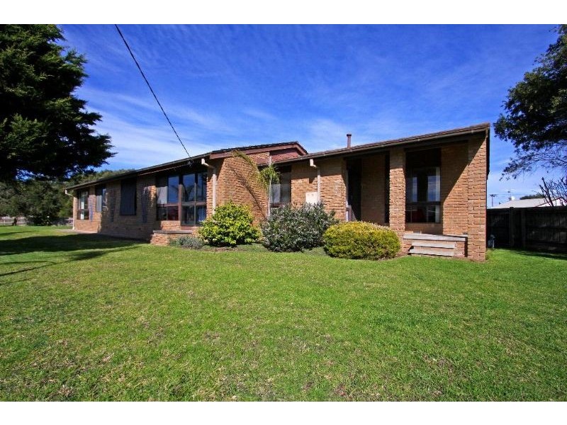 2 Arthur Street, Dromana VIC 3936