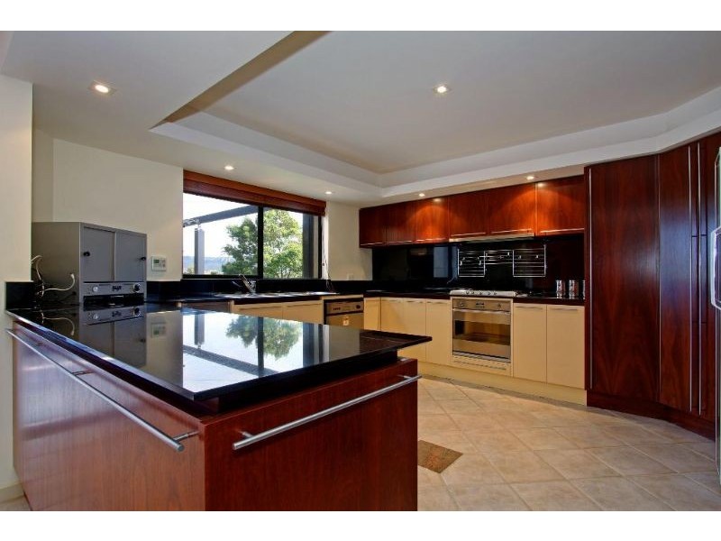 34 Palm Tree Drive, Safety Beach VIC 3936