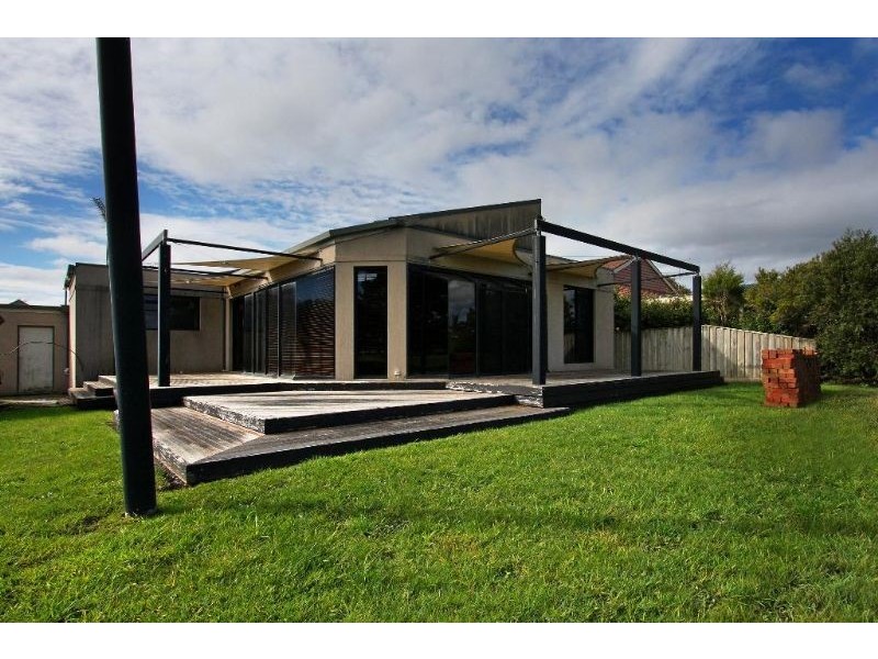 34 Palm Tree Drive, Safety Beach VIC 3936