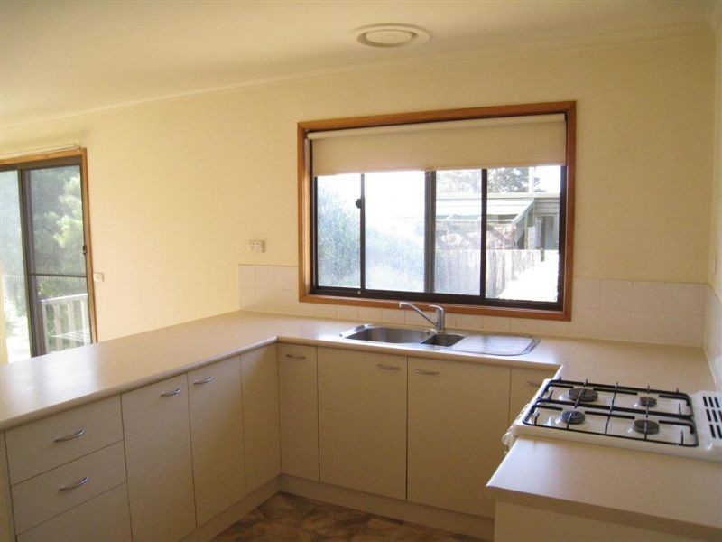 24 Canna Street, Dromana VIC 3936