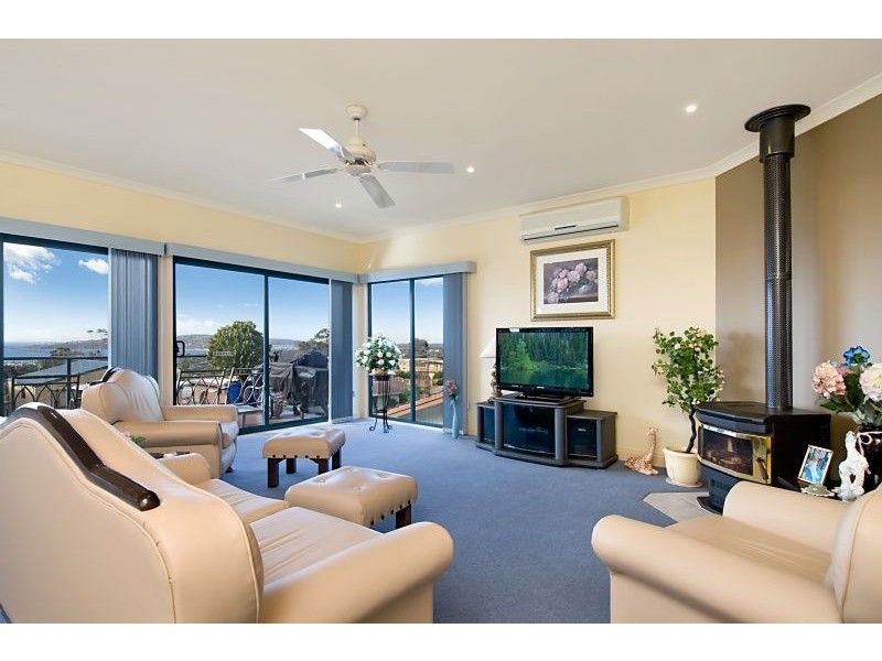 31 Dorothea Crescent, Dromana VIC 3936