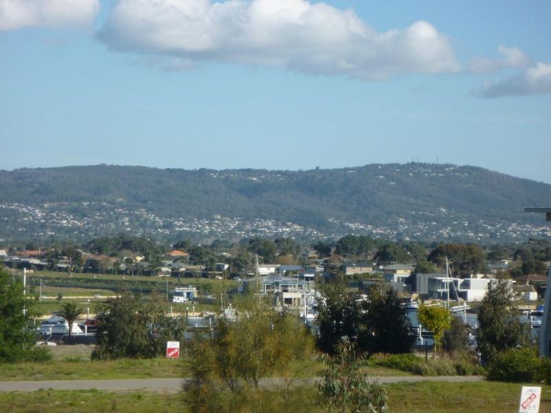 10 Deck Terrace, Safety Beach VIC 3936