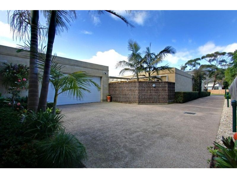 16A South Road, Mccrae VIC 3938