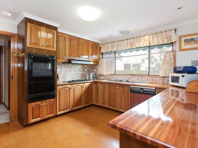 4 Palm Grove, Dromana VIC 3936