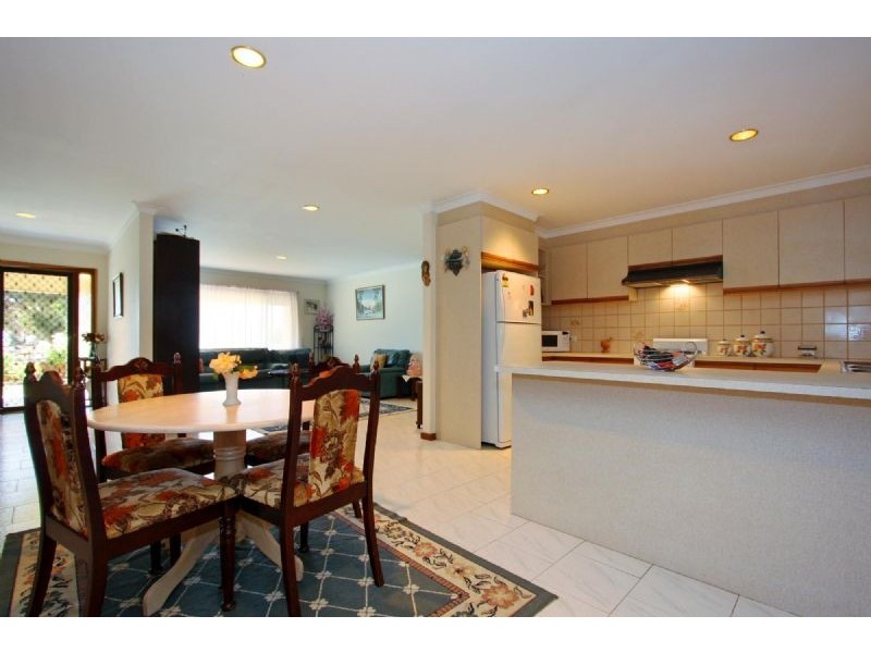 212 Dromana Parade, Safety Beach VIC 3936