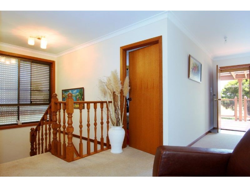 212 Dromana Parade, Safety Beach VIC 3936