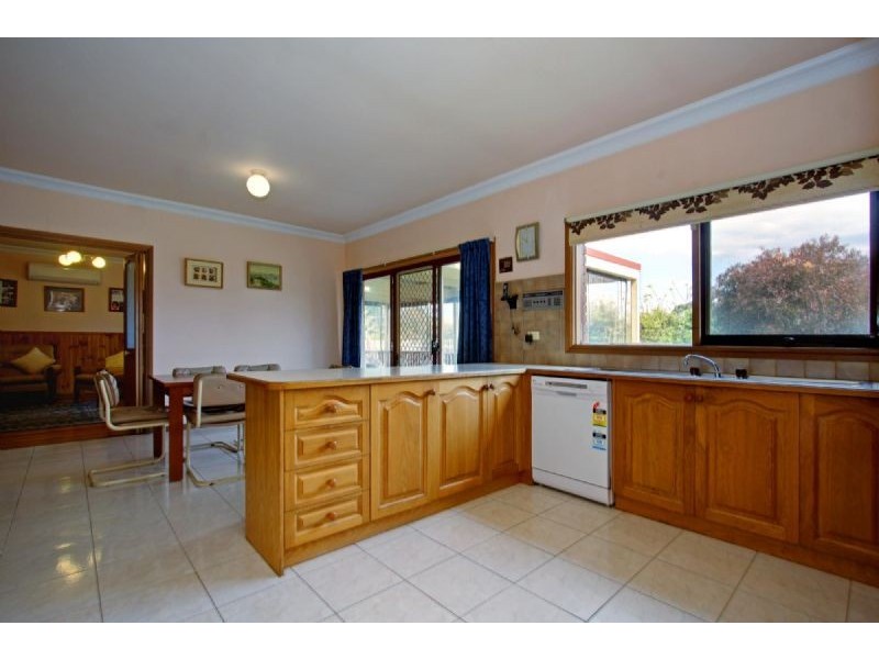 14 Palm Tree Court, Safety Beach VIC 3936