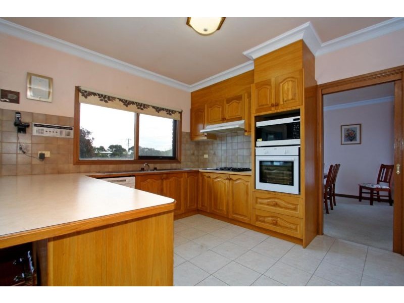 14 Palm Tree Court, Safety Beach VIC 3936