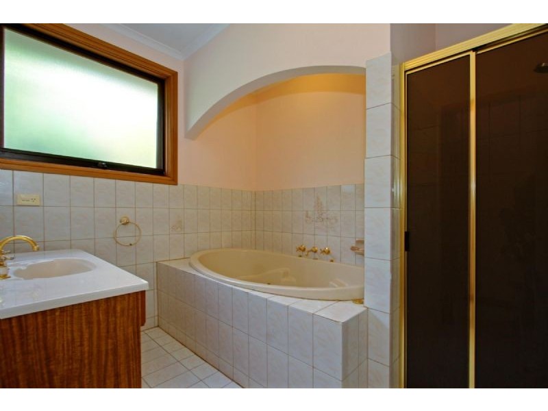 14 Palm Tree Court, Safety Beach VIC 3936