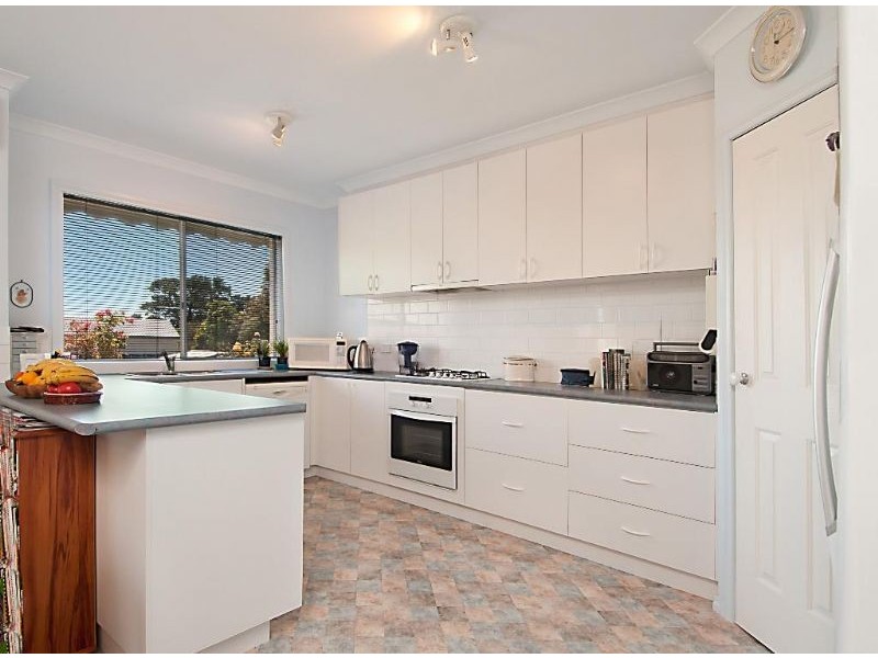 20 Macedon Avenue, Dromana VIC 3936